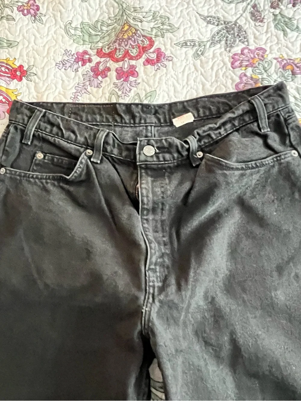Levis excellent 17